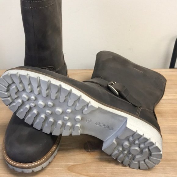 ECCO Elaine Women's Pull-On Boots SALE - Picture 10 of 13